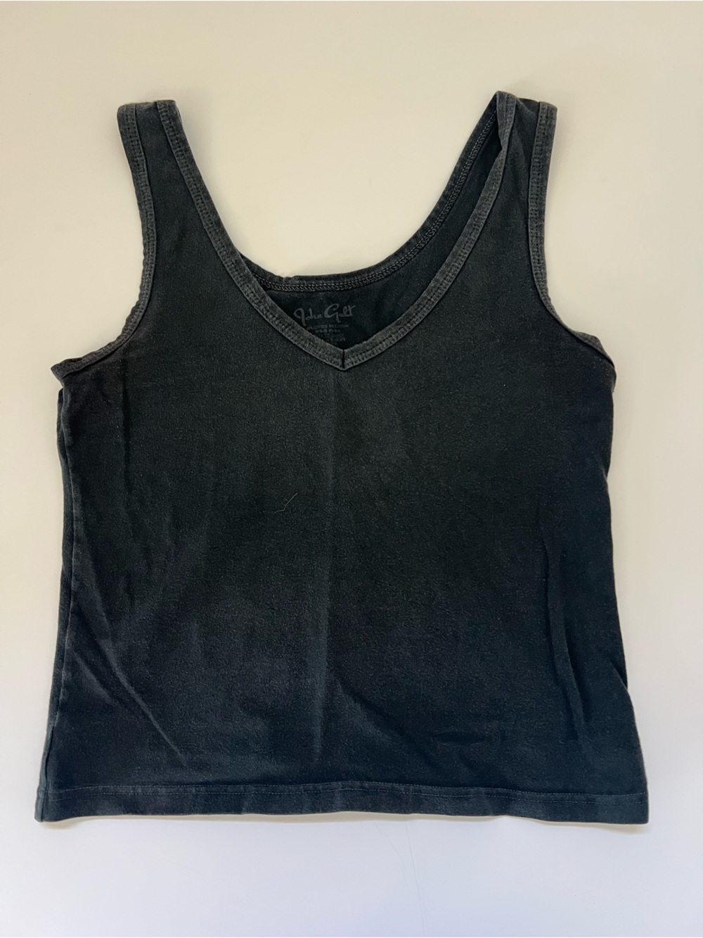 John Galt V-Neck Tank Top Worn Dark Gray Y2K Sz M Simple Everyday Layering Piece